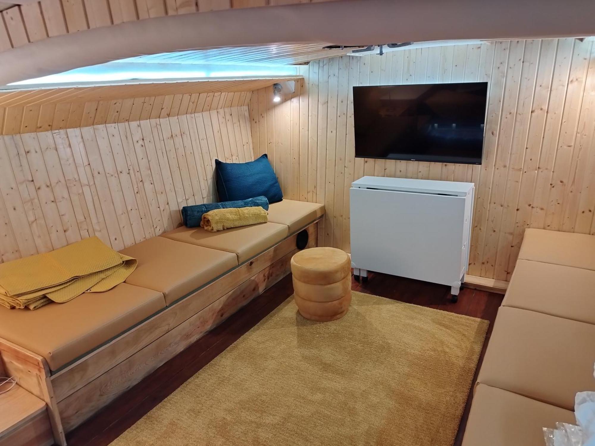 Hotel Sleepboat Luxlife Yatch OOporto Exterior foto